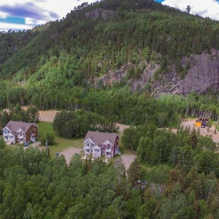 Condo Mont-Edouard 2 LʼAnse-Saint-Jean المظهر الخارجي الصورة